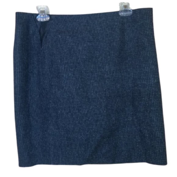 --- Gray Pencil Skirt Size 10 - Picture 1 of 2